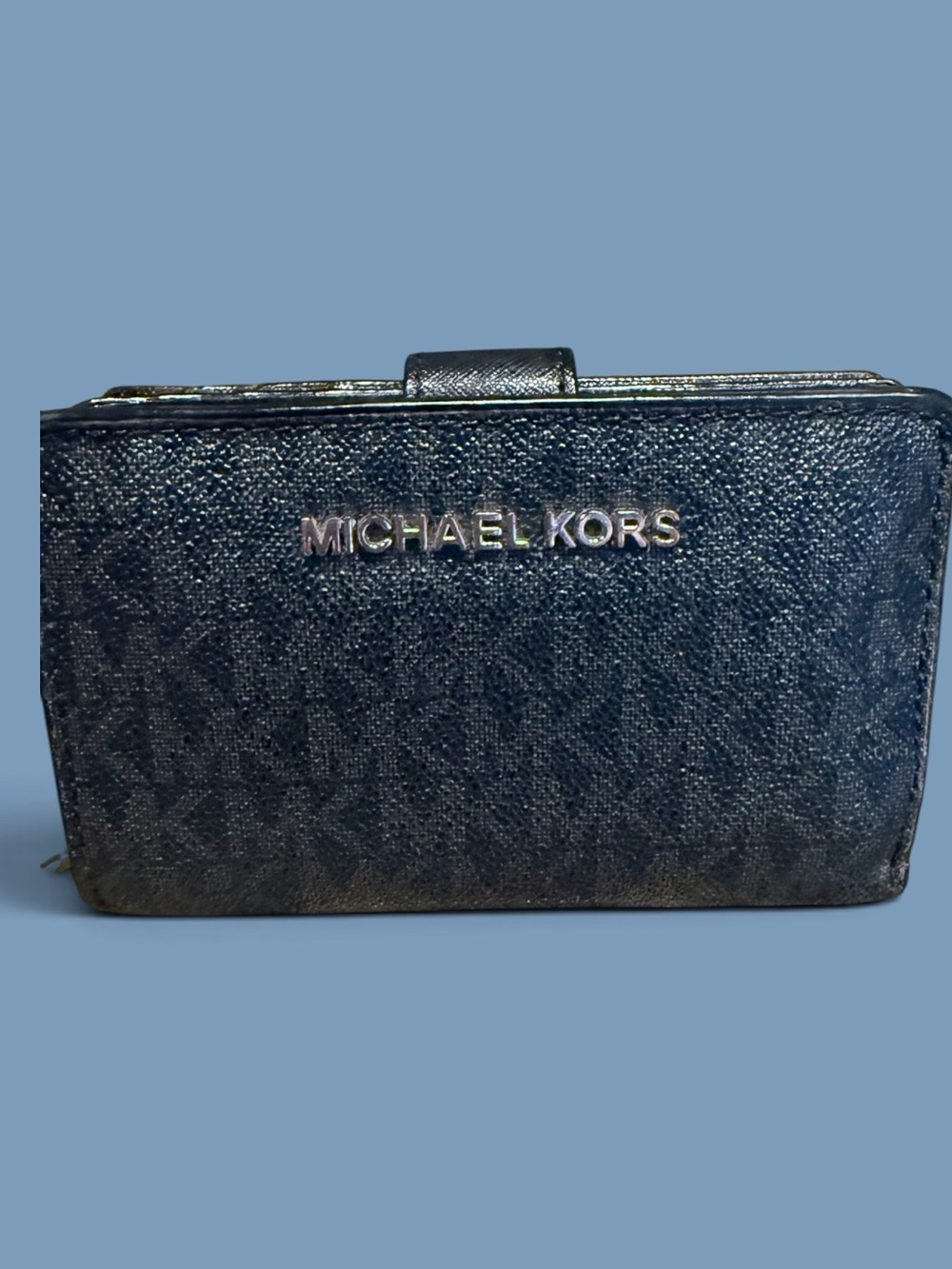 🖤Michael Kors Black Textured Leather Zip
Wallet Snap Closure ID Holder🖤 - Picture 1 of 6